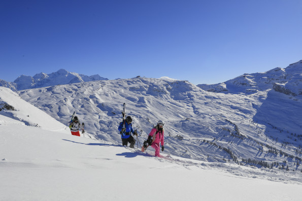 skieurs domaine skiable