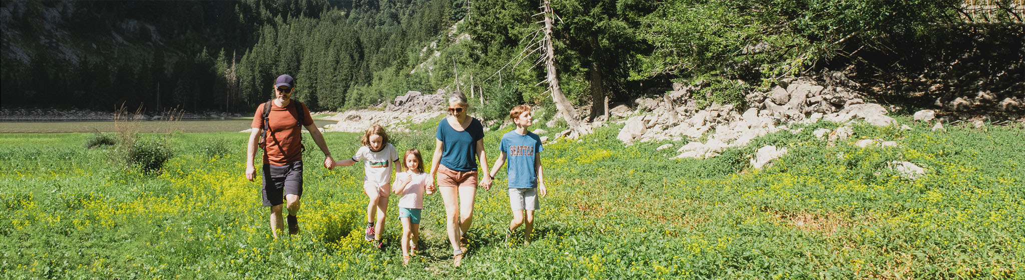 Looking for a family mountain holiday? Flaine is the perfect destination. Both children and adults will find something to enjoy. With activities, workshops, hikes, shows, and concerts, everything is in place for an unforgettable holiday.